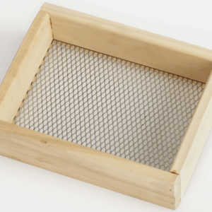 DUKE WOOD DIRT SIFTER