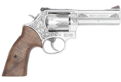 S&W 686PLUS ENGRAVED 4.13" 357 - 7-SHOT WOOD GRIPS SS — view 1