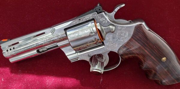CLT CUSTOM SHOP GRIZZLY 357MAG 4.25 MACHINE ENG — view 1