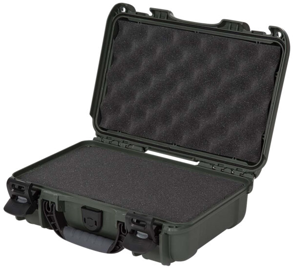 Nanuk 9091006 909  Waterproof & Airline Approved Olive Resin w/ Cubed Foam 11.44" L x 7" W x 3.68" H Interior Dimensions — view 1