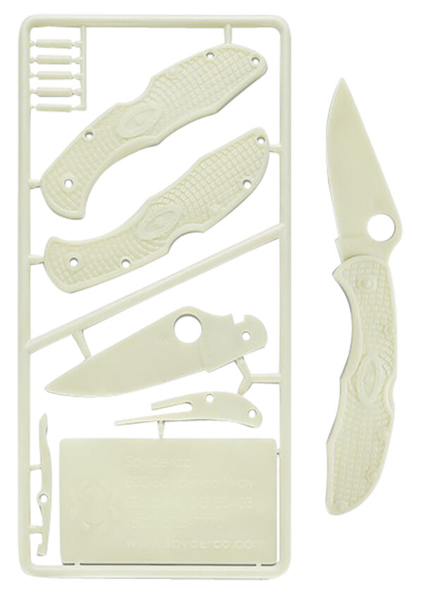 Spyderco PLKIT1 Delica 4 Plastic Kit For Children Ages 7+ Glow-In-The-Dark Plastic — view 1