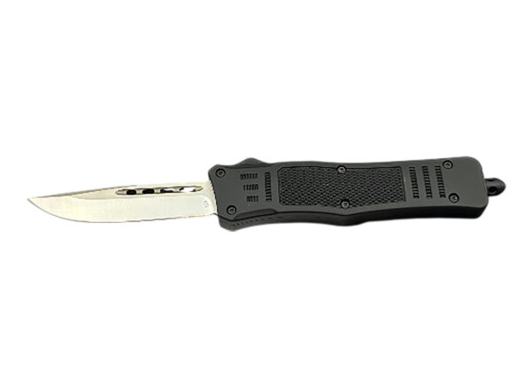 Steel River Knives    Drop Point — view 1