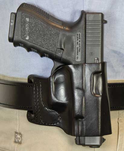 DESANTIS E-GAT SLIDE HOLSTER - OWB RH LEATHER SIG P365 BLACK — view 1