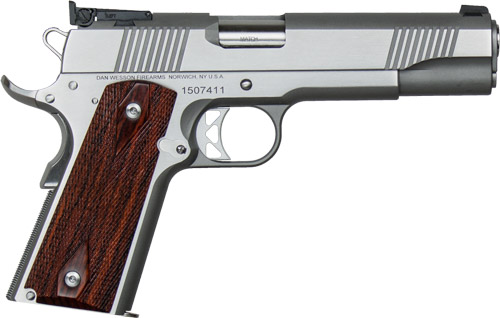 DAN WESSON POINTMAN SEVEN - 45ACP AS 8RD MAG STAINLESS — view 1