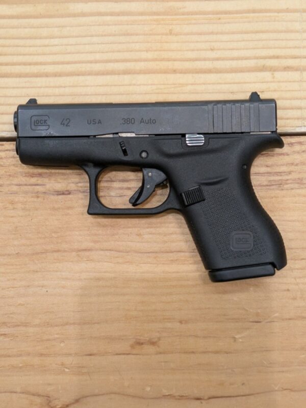 Glock G42 380 Acp  AHCD569LTU — view 2