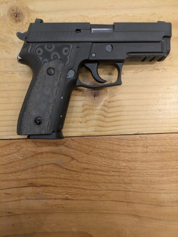 Sig Sauer P229 40 S&W AM75285LTU