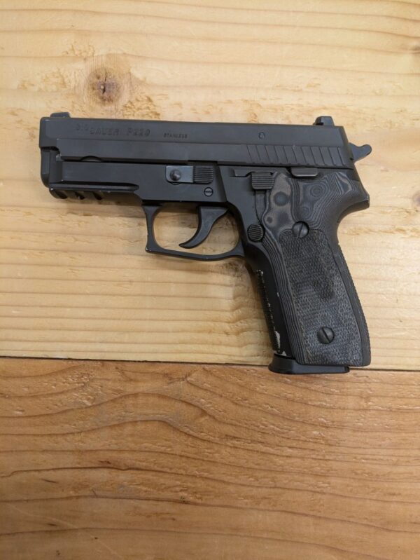 Sig Sauer P229 40 S&W AM75285LTU — view 2