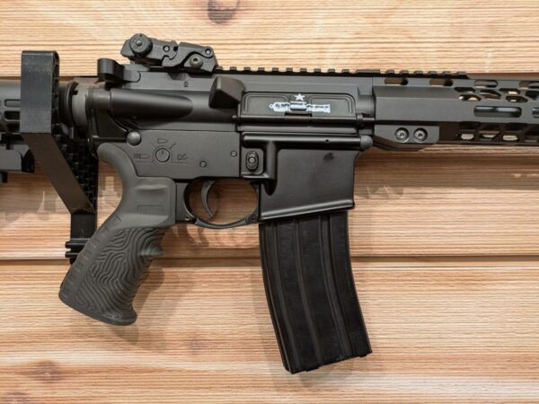 Sons Of Liberty Gun Works M4 300 Blackout 1776-203069LTU — view 3